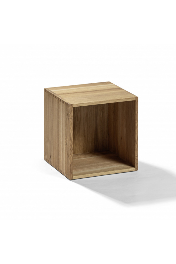 box_vorne_offen_1896935214